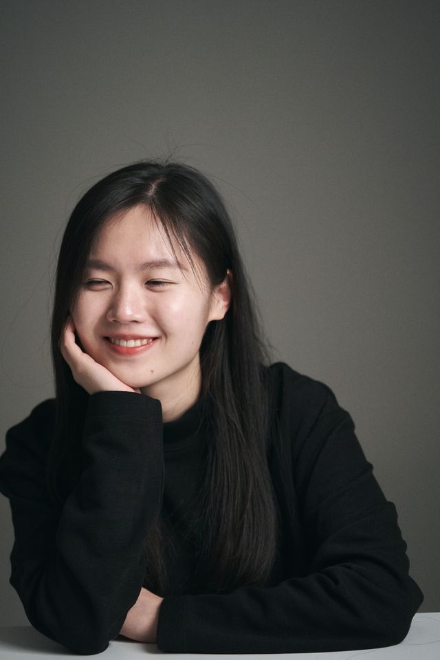 Park Si-won Thumbnail image