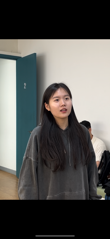 Park Si-won Thumbnail image