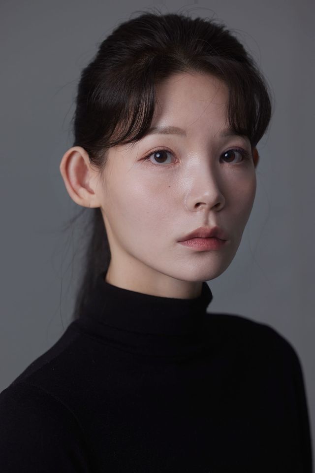 Kim Haeri Thumbnail image