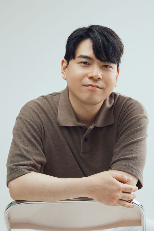 윤기석 ภาพขนาดย่อ