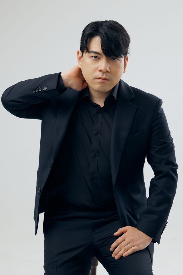 윤기석 ภาพขนาดย่อ