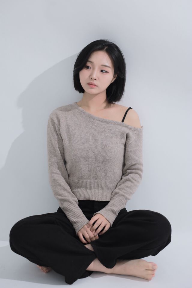 キム・ナウン サムネイル画像