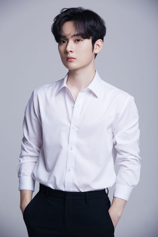 황형철 썸네일 이미지