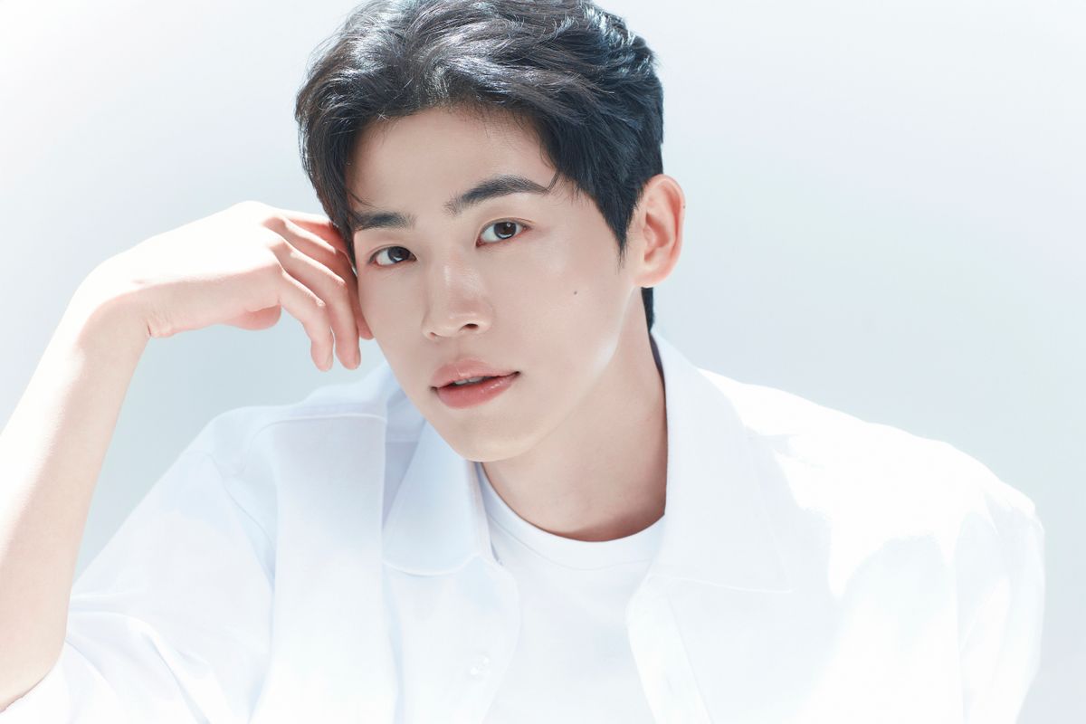 キム・ソボム サムネイル画像