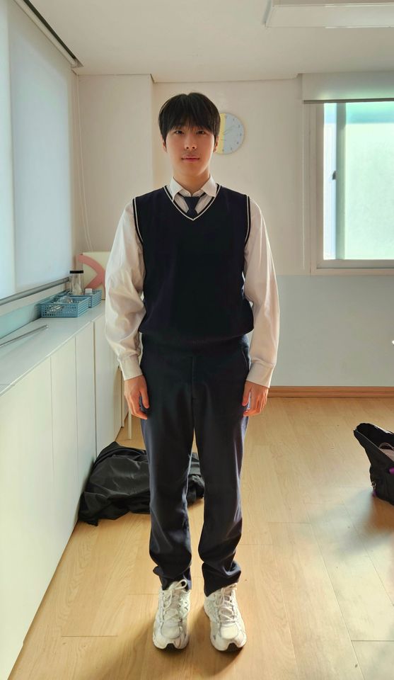 이강익 ภาพขนาดย่อ