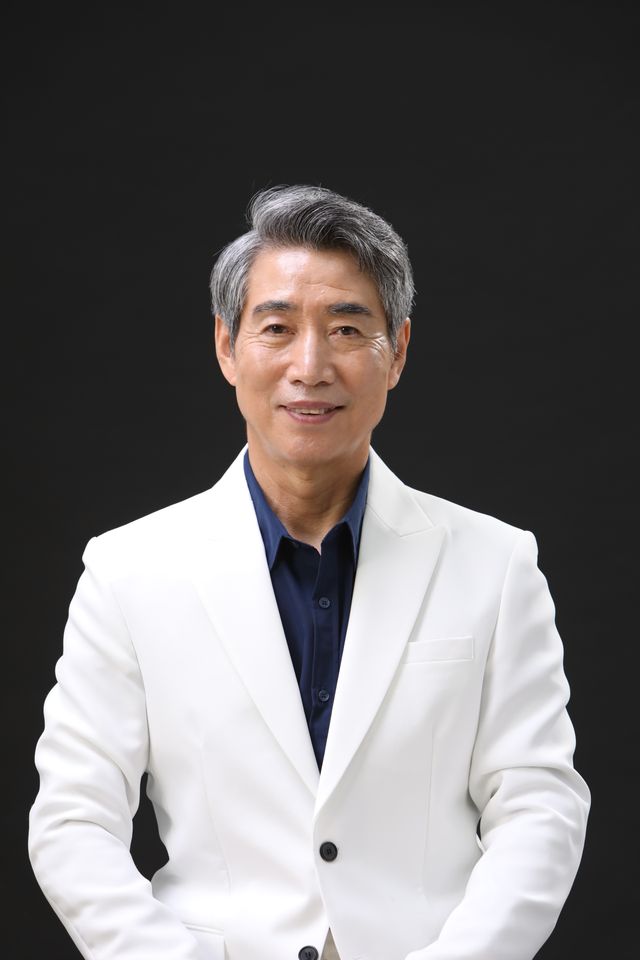 Lee Geum-yong Ảnh thu nhỏ