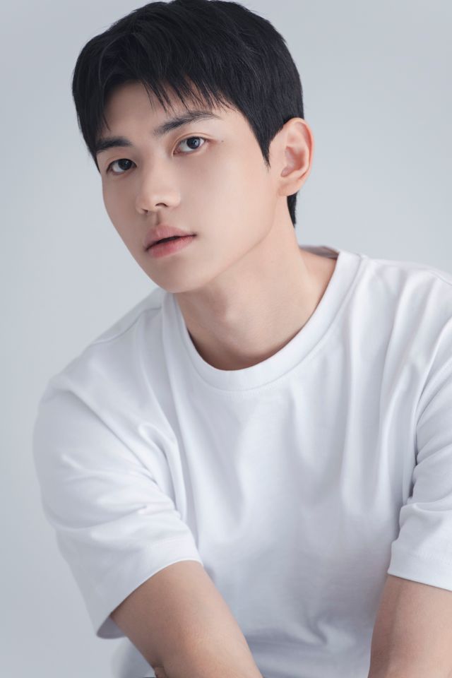 안철진 ภาพขนาดย่อ