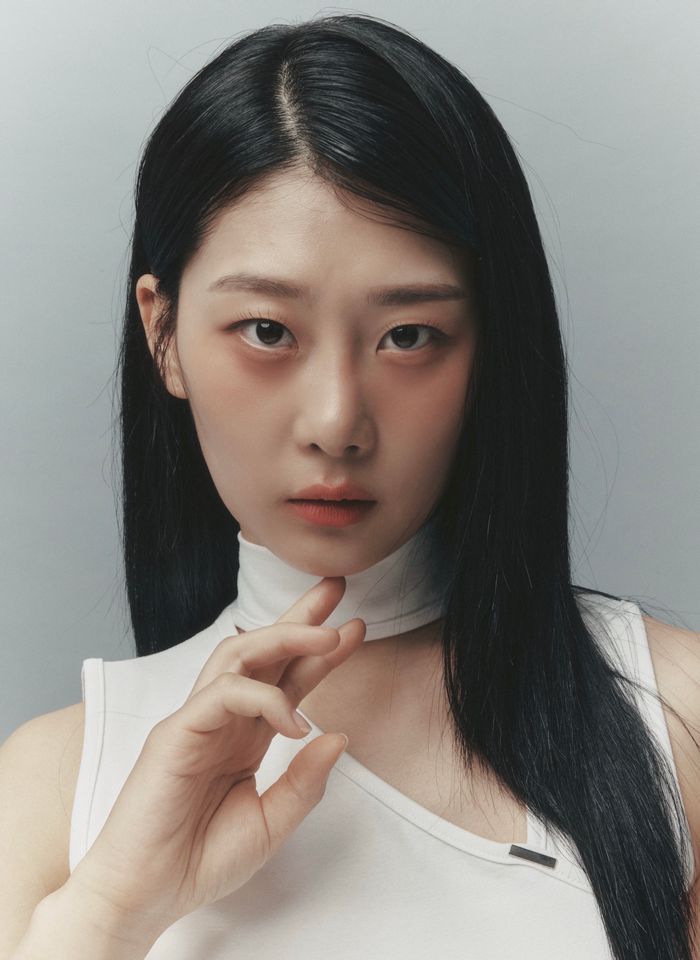 Kim Chaeyoon Ảnh thu nhỏ