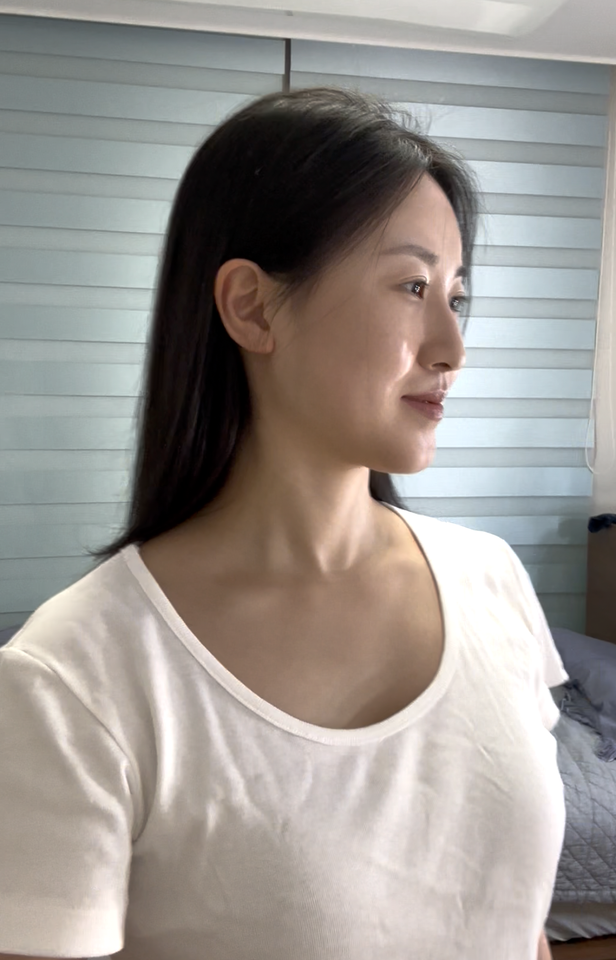 チョン・へビン サムネイル画像