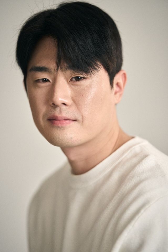 Cheon Jae-gyeong Ảnh thu nhỏ