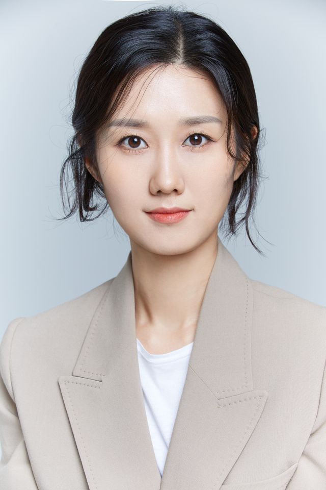 신희정 썸네일 이미지