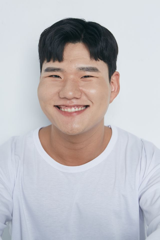 キム・テソク サムネイル画像