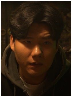 キム・テソク サムネイル画像