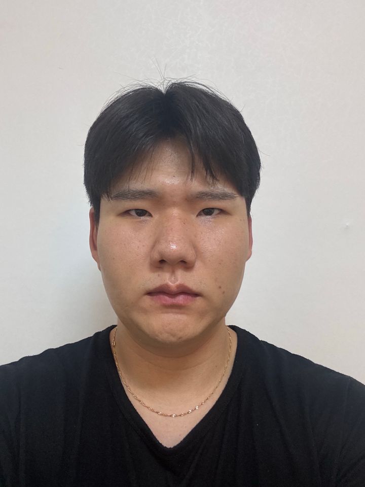 キム・テソク サムネイル画像