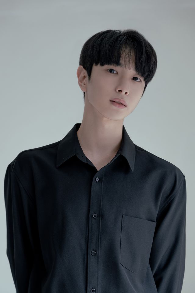 Iro-um Ảnh thu nhỏ