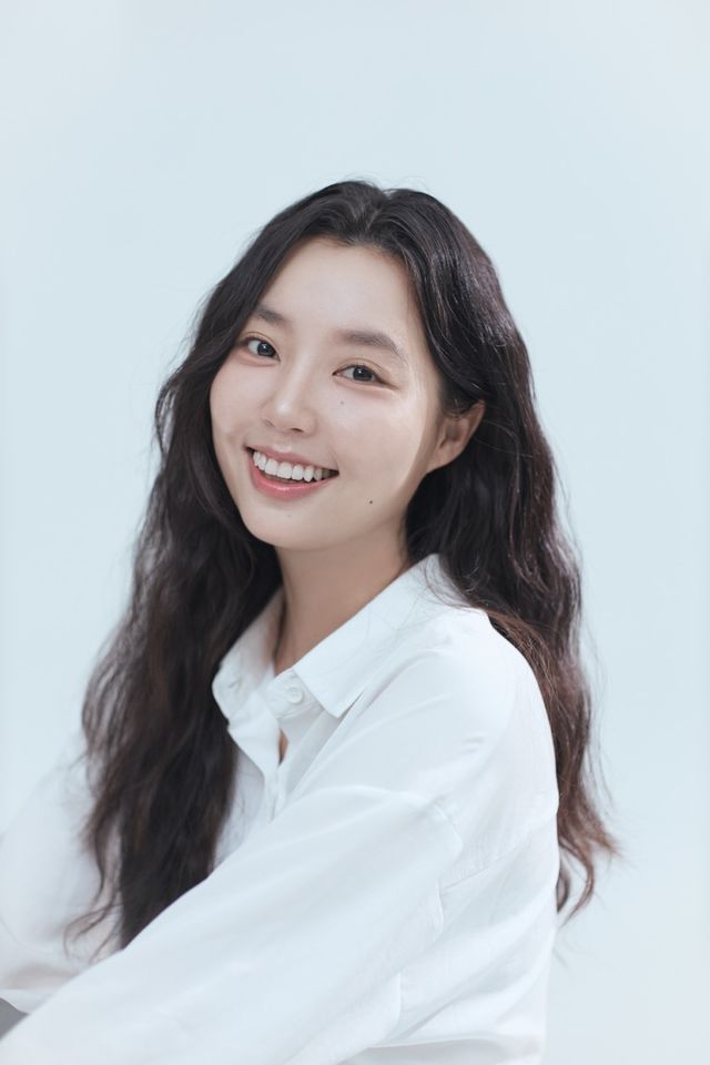 홍경아 サムネイル画像