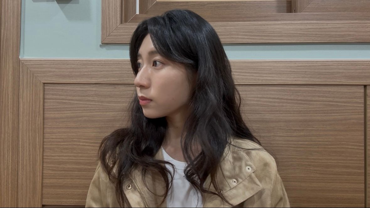 Kim Jeong-yeon Thumbnail image