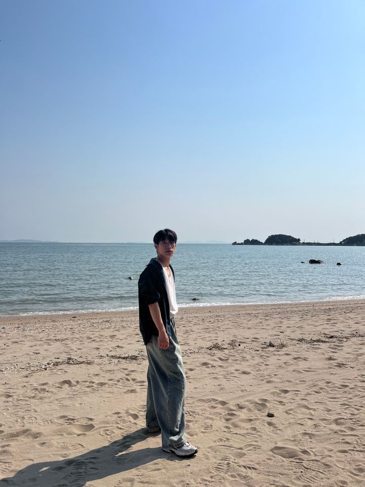 ホン・ソビン サムネイル画像