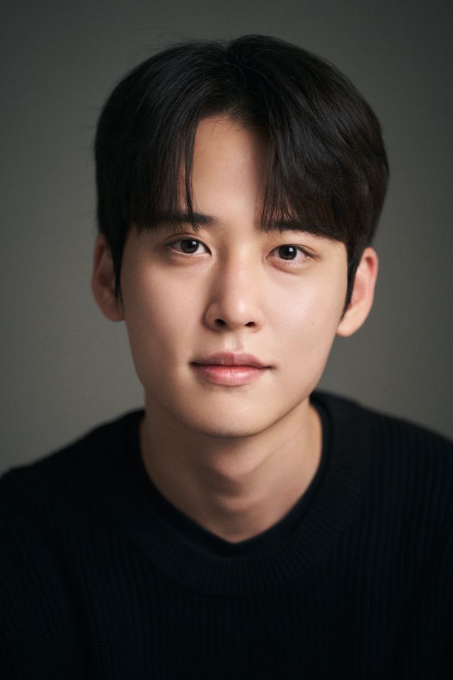 Ha Seong-won Thumbnail image