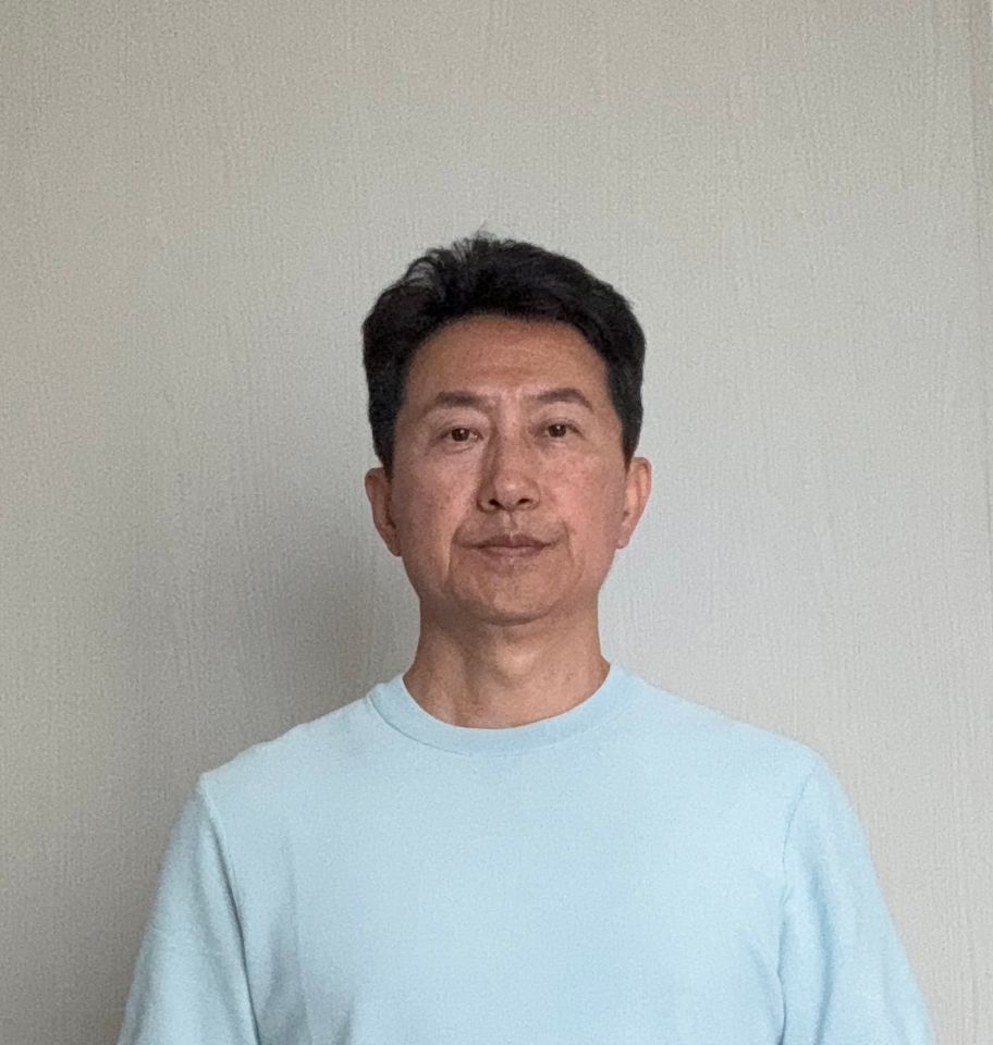 シン・ソンシク サムネイル画像