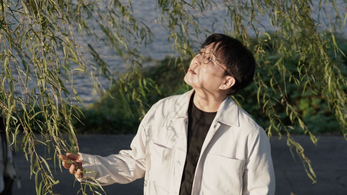 ハン・イテ サムネイル画像