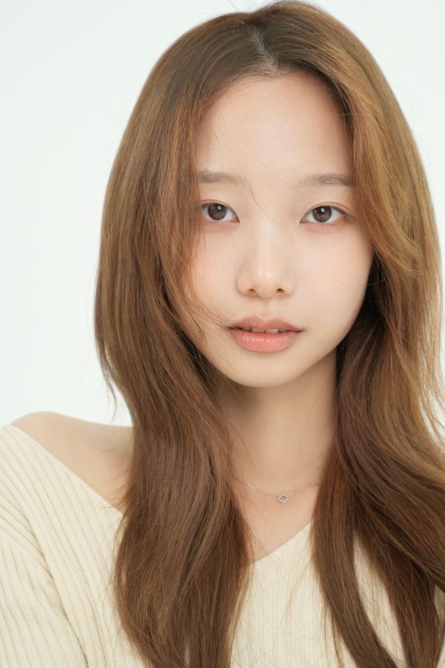 배민아 profile image