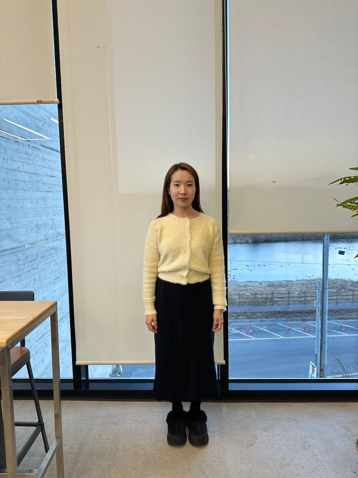 ソンヨン サムネイル画像