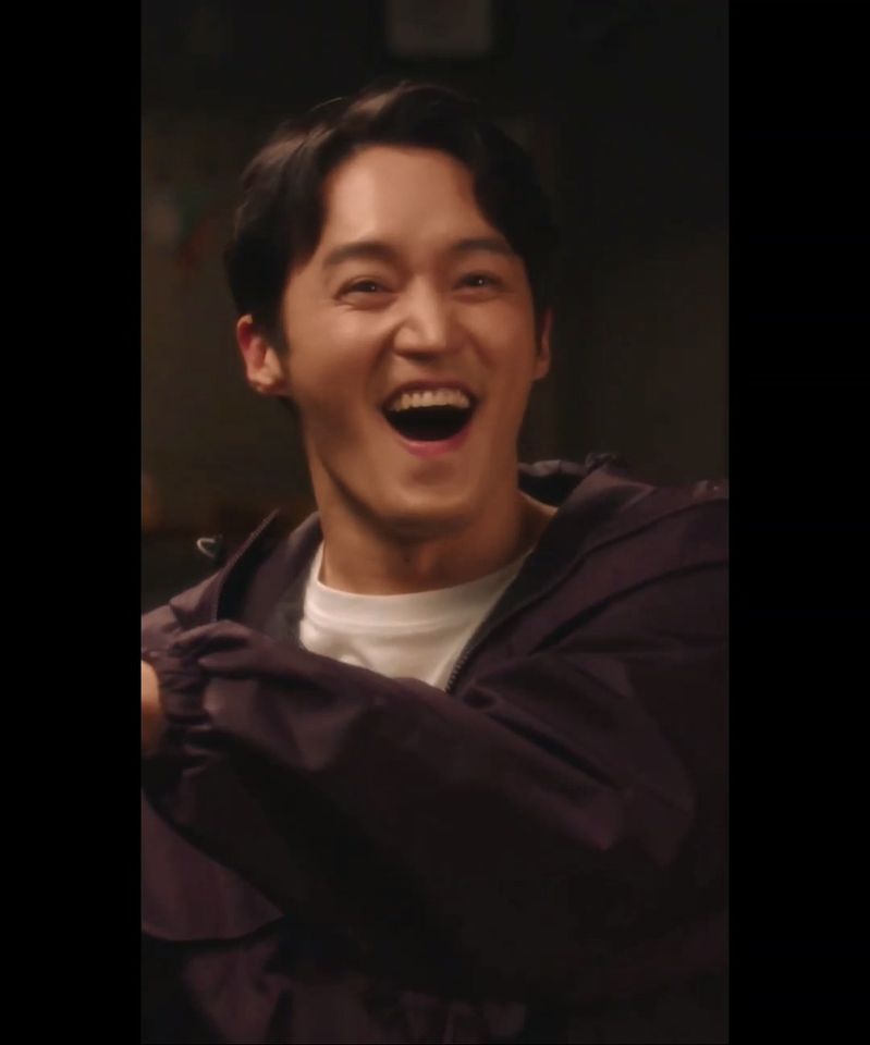 พัค จีฮุน ภาพขนาดย่อ