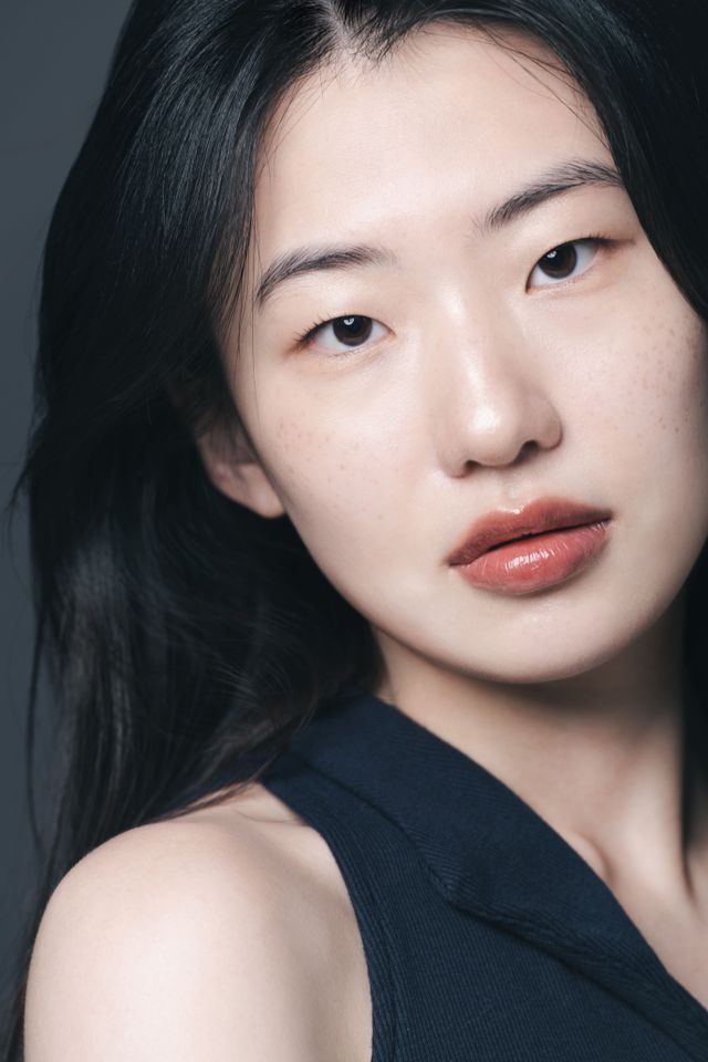 Kim Mo-kyung Ảnh thu nhỏ