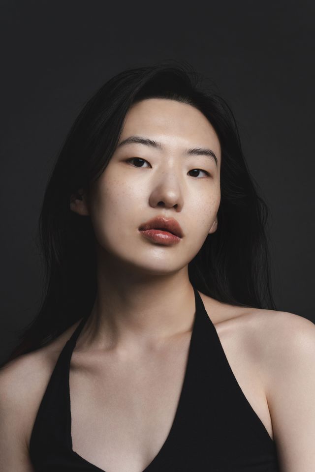 Kim Mo-kyung Ảnh thu nhỏ