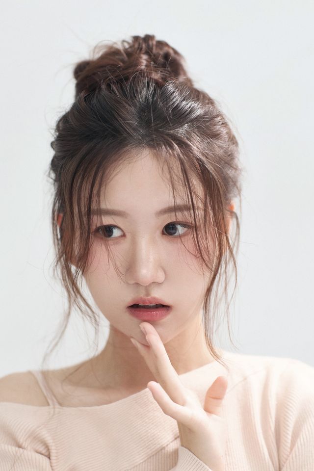 ยุน กาอึล ภาพขนาดย่อ