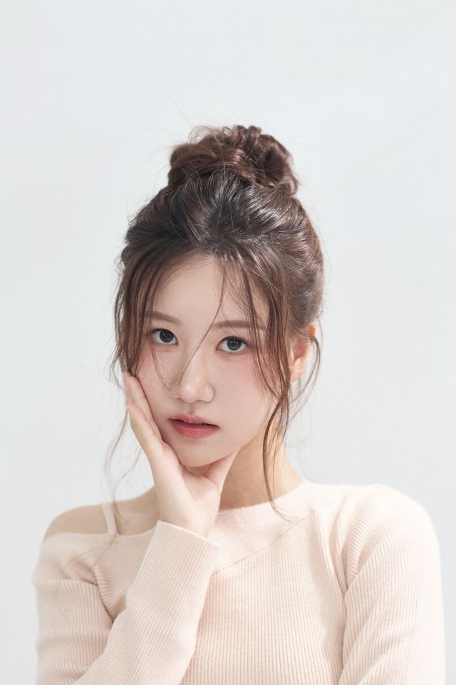 ยุน กาอึล ภาพขนาดย่อ