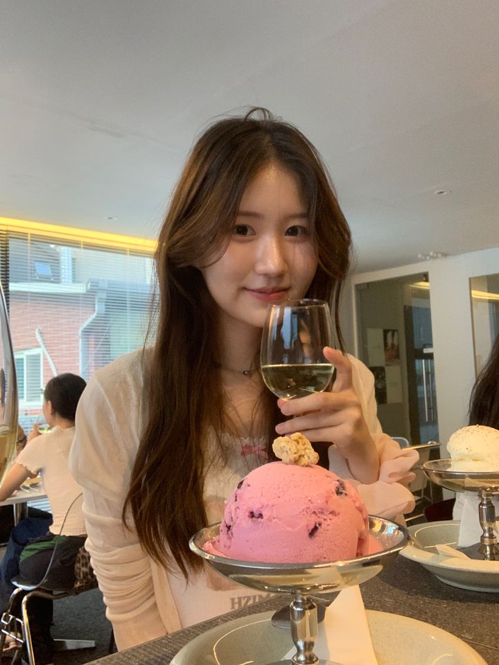 ยุน กาอึล ภาพขนาดย่อ