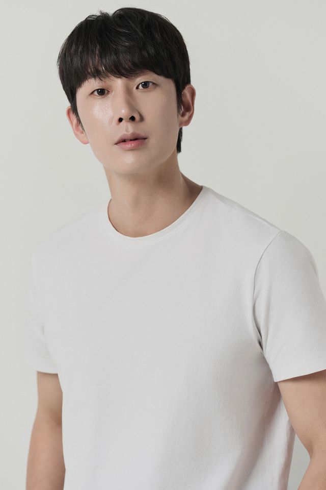 ชเว ซูยอง ภาพขนาดย่อ