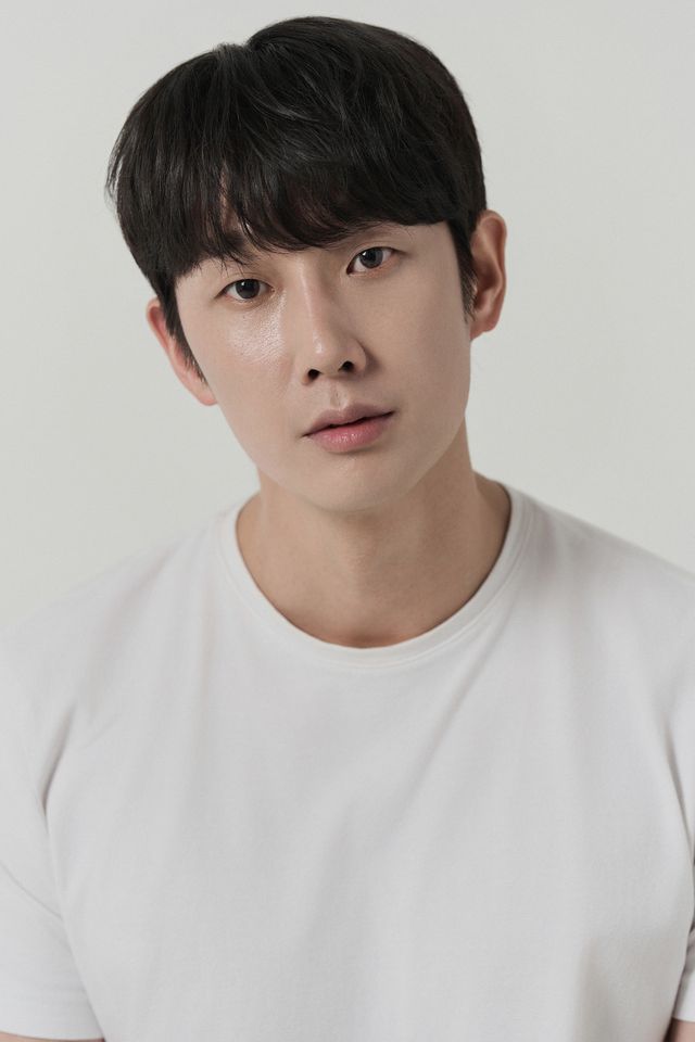 ชเว ซูยอง ภาพขนาดย่อ