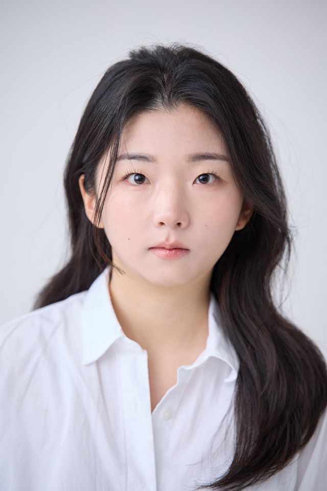 심예린 サムネイル画像