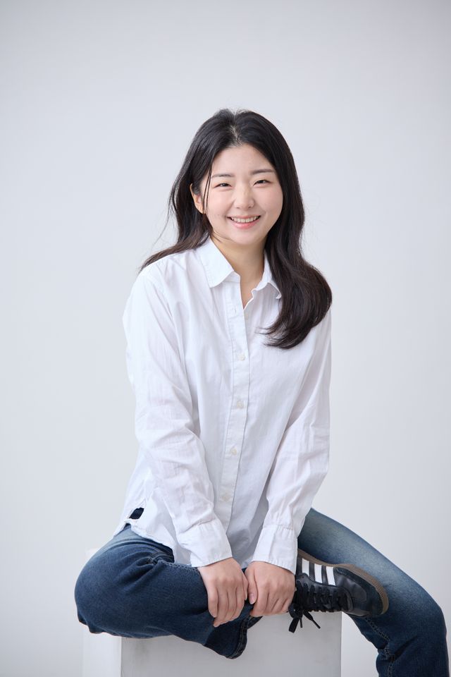 심예린 サムネイル画像