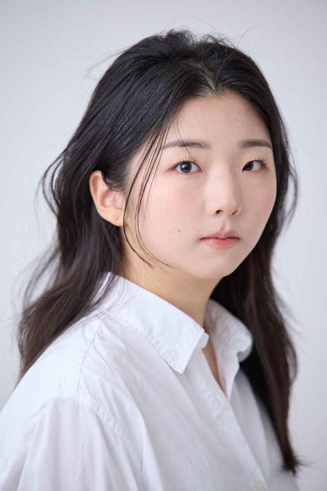 심예린 サムネイル画像