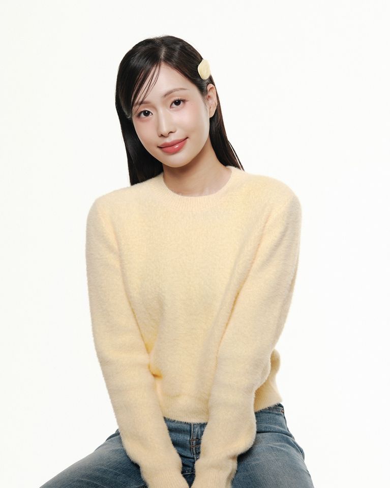 Hwang Hye-jin Thumbnail image