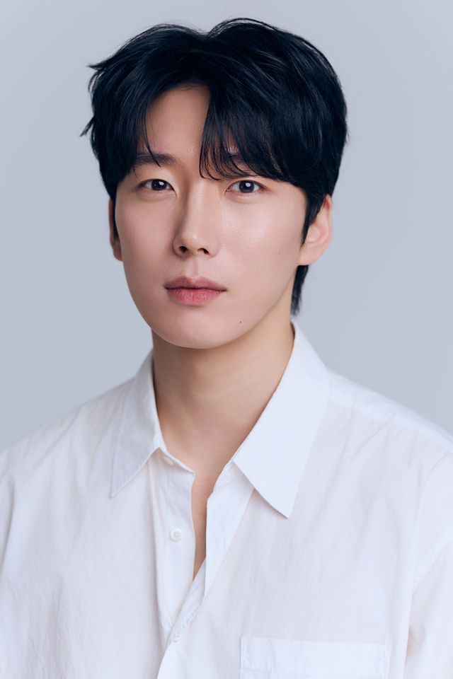 정지훈 ภาพขนาดย่อ