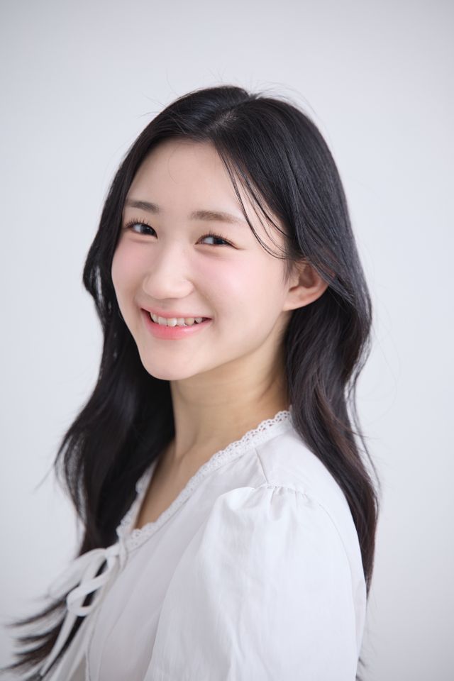 Kim Hye-rin Ảnh thu nhỏ