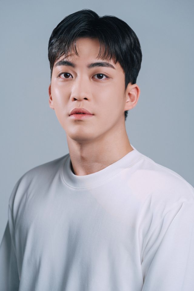 이상현 ภาพขนาดย่อ