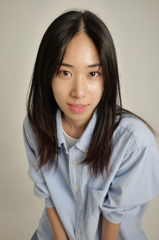 オム・イェイン サムネイル画像