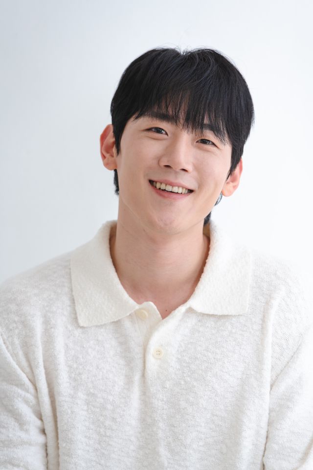 คิม คอนฮู ภาพขนาดย่อ