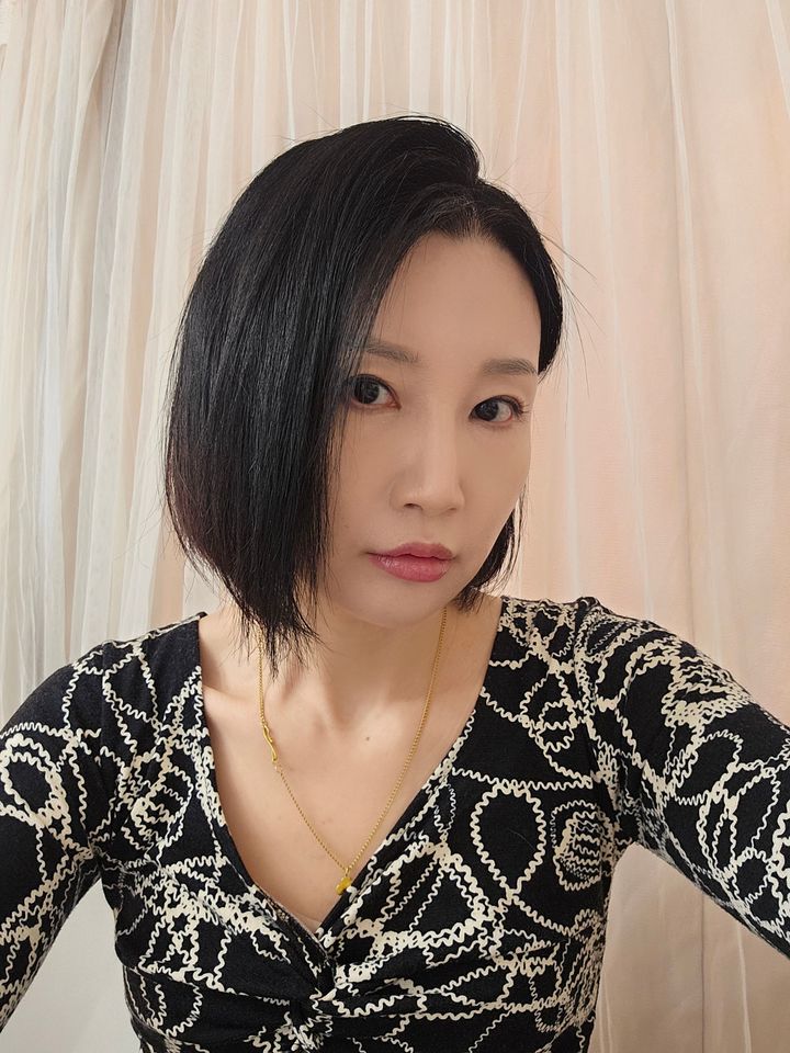 심유니 썸네일 이미지