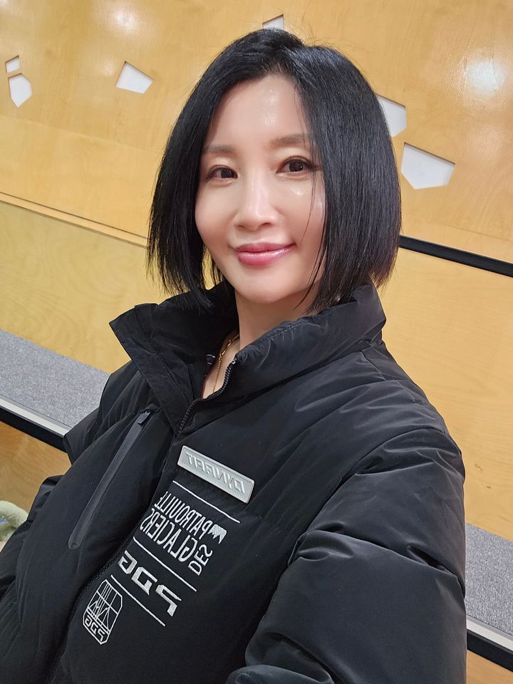 심유니 썸네일 이미지