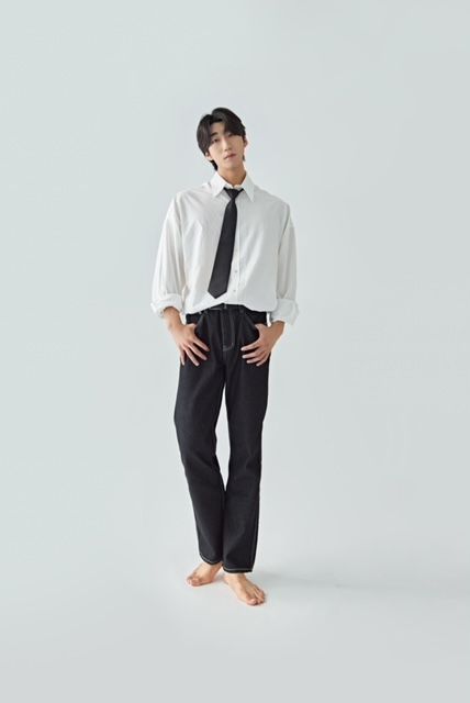 リュ・ジェチャン サムネイル画像