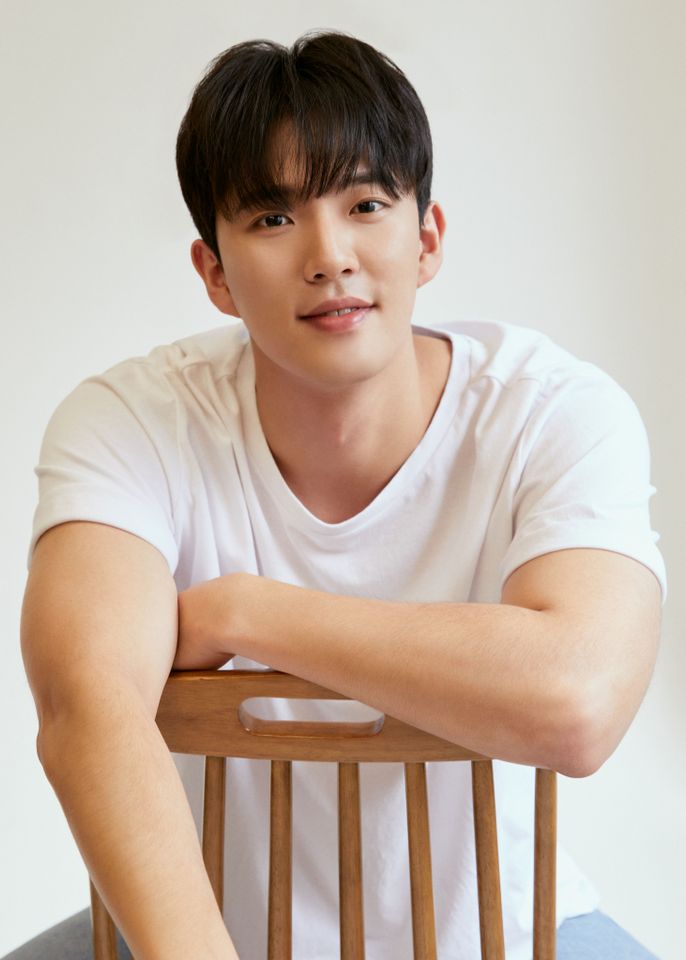 シン・ギファン サムネイル画像