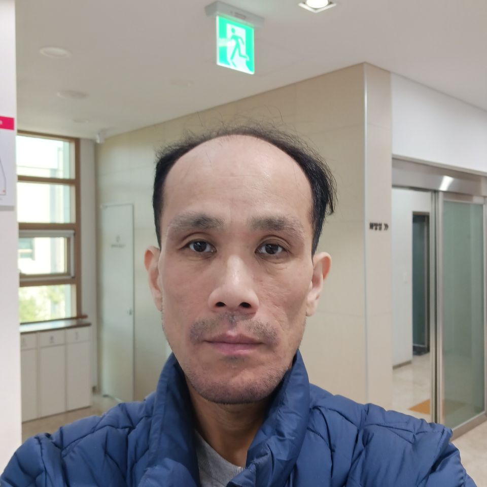 อี จองมิน ภาพขนาดย่อ