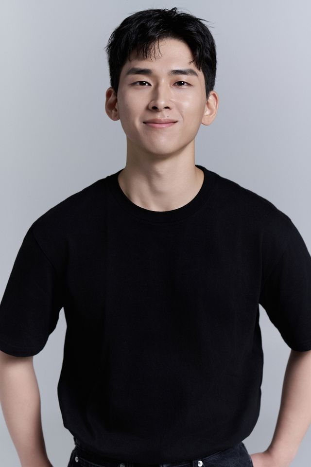 ปาร์ค จีโฮ ภาพขนาดย่อ